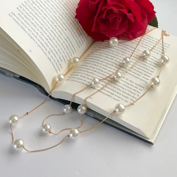 SOLD OUT Classy Long Pearl Like Chain Necklace - Picture 2 of 8